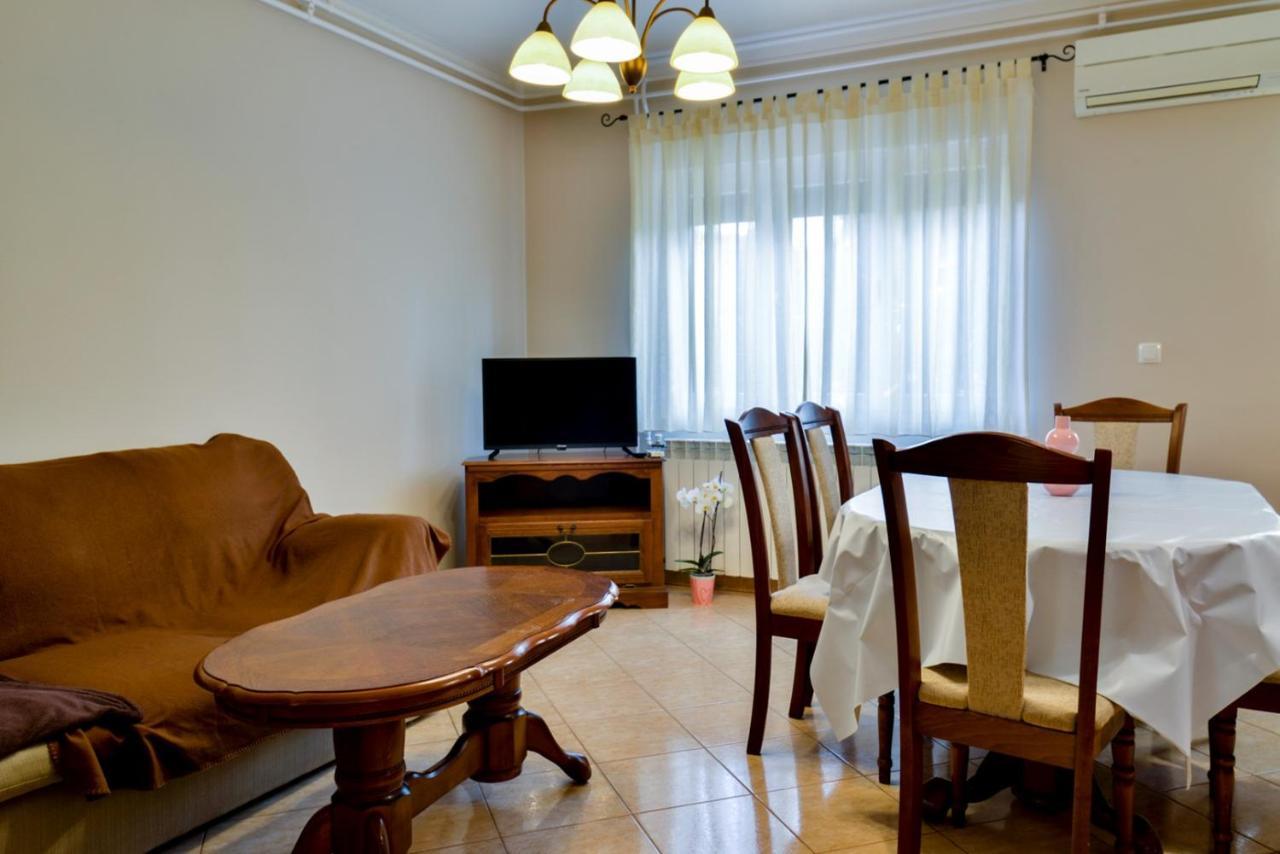 Aleks House With Gasthof Umag